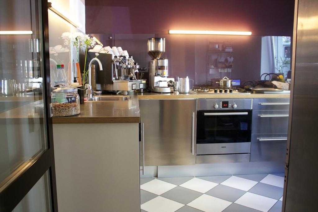 Schlaflounge Hotel Хамбург Екстериор снимка